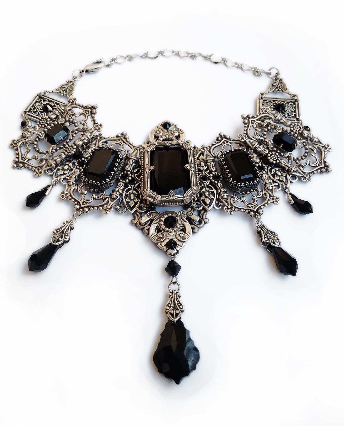 Grand Gothic Earrings