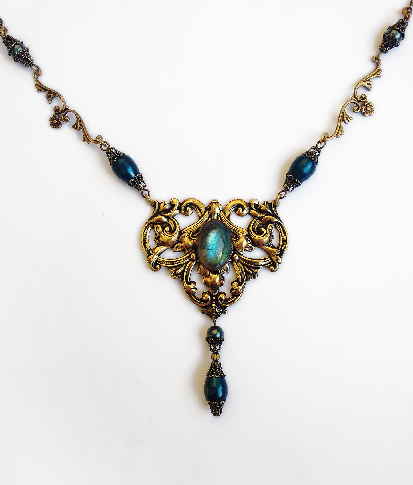Labradorite Antique Brass Necklace