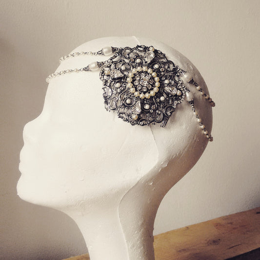 Pearl Bridal Hair Chain Great Gatsby Headpiece - Aranwen's Jewelry
 - 1