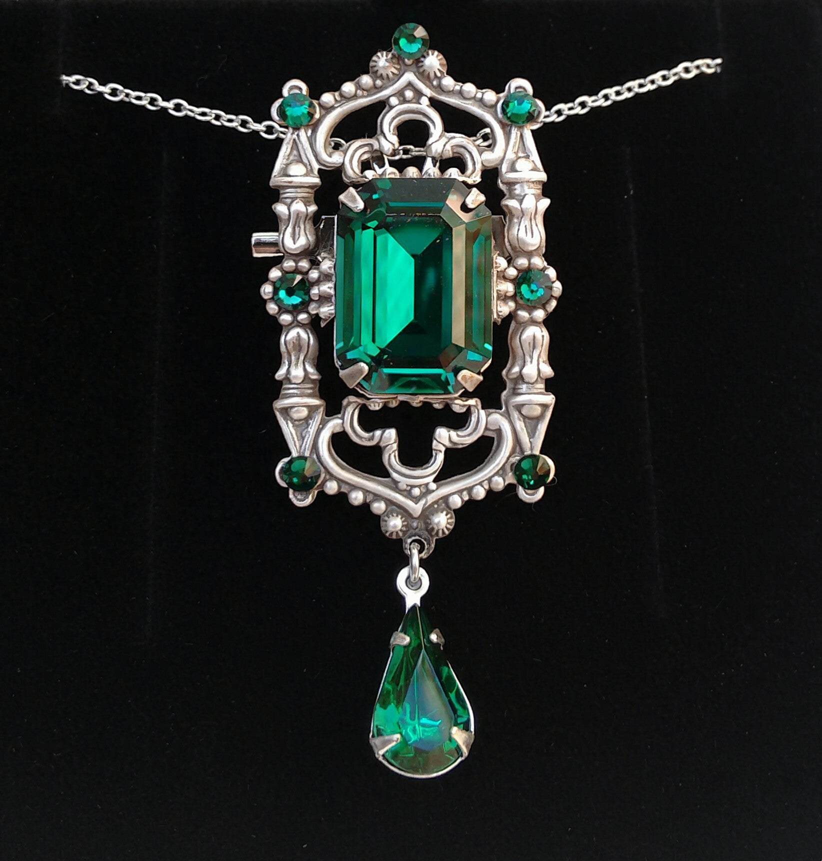 Gothic Cathedral Pendant - Aranwen's Jewelry
 - 4