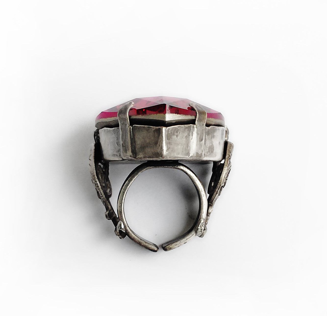 Valkyries Heart Ring - Aranwen's Jewelry
 - 3