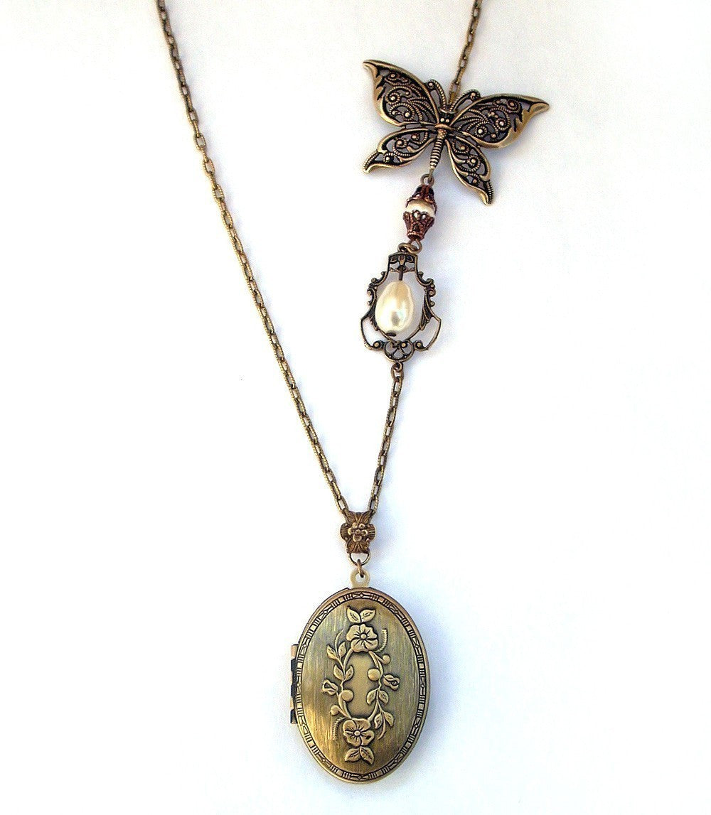 Brass Locket Necklace with Butterfly and Pearls - Aranwen's Jewelry
 - 3