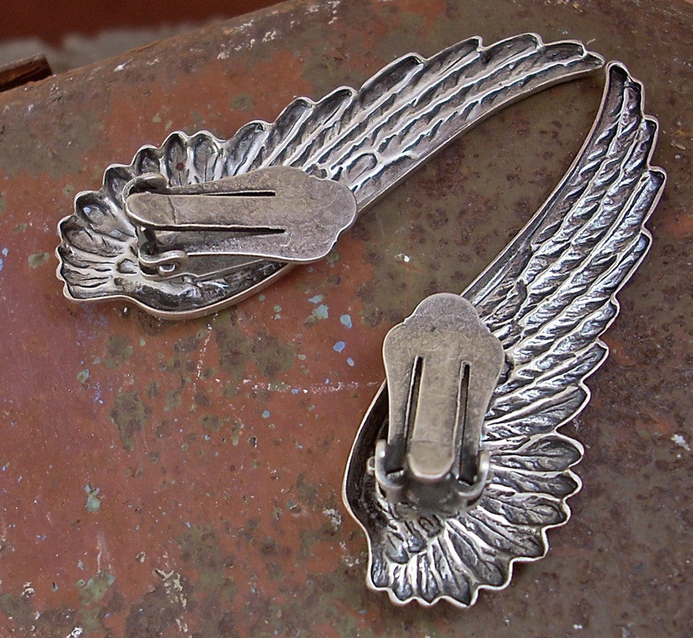 Silver Wing Clip On Earrings - Aranwen's Jewelry
 - 3