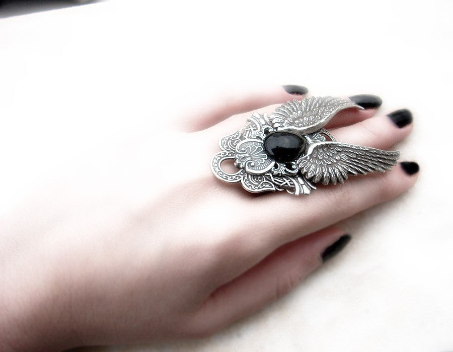 Gothic Angel Wings Ring with Black Onyx - Aranwen's Jewelry
 - 4