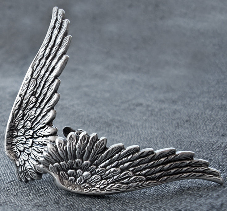 Silver Wing Clip On Earrings - Aranwen's Jewelry
 - 1