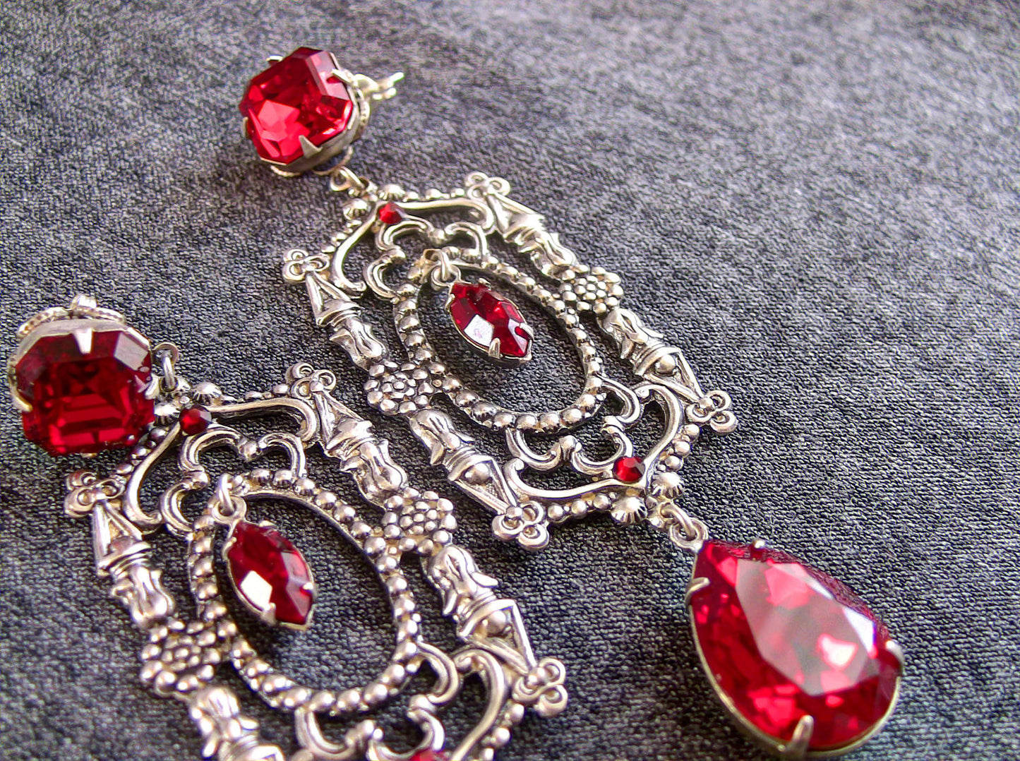 Long Red Swarovski Crystal Drop Earrings - Aranwen's Jewelry
 - 3