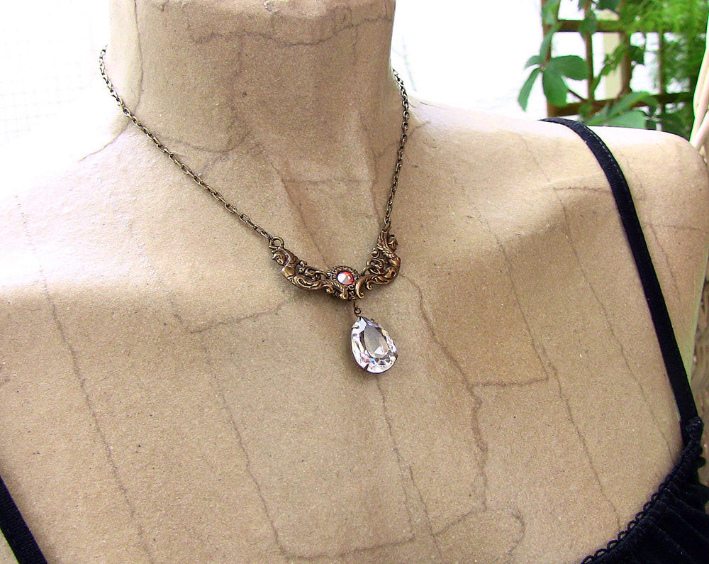 Vintage Brass Necklace with Swarovski Crystal - Aranwen's Jewelry
 - 4