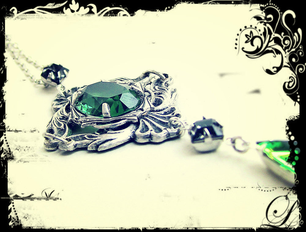Green Gothic Necklace with Swarovski Crystal Rhinestones - Aranwen's Jewelry
 - 2