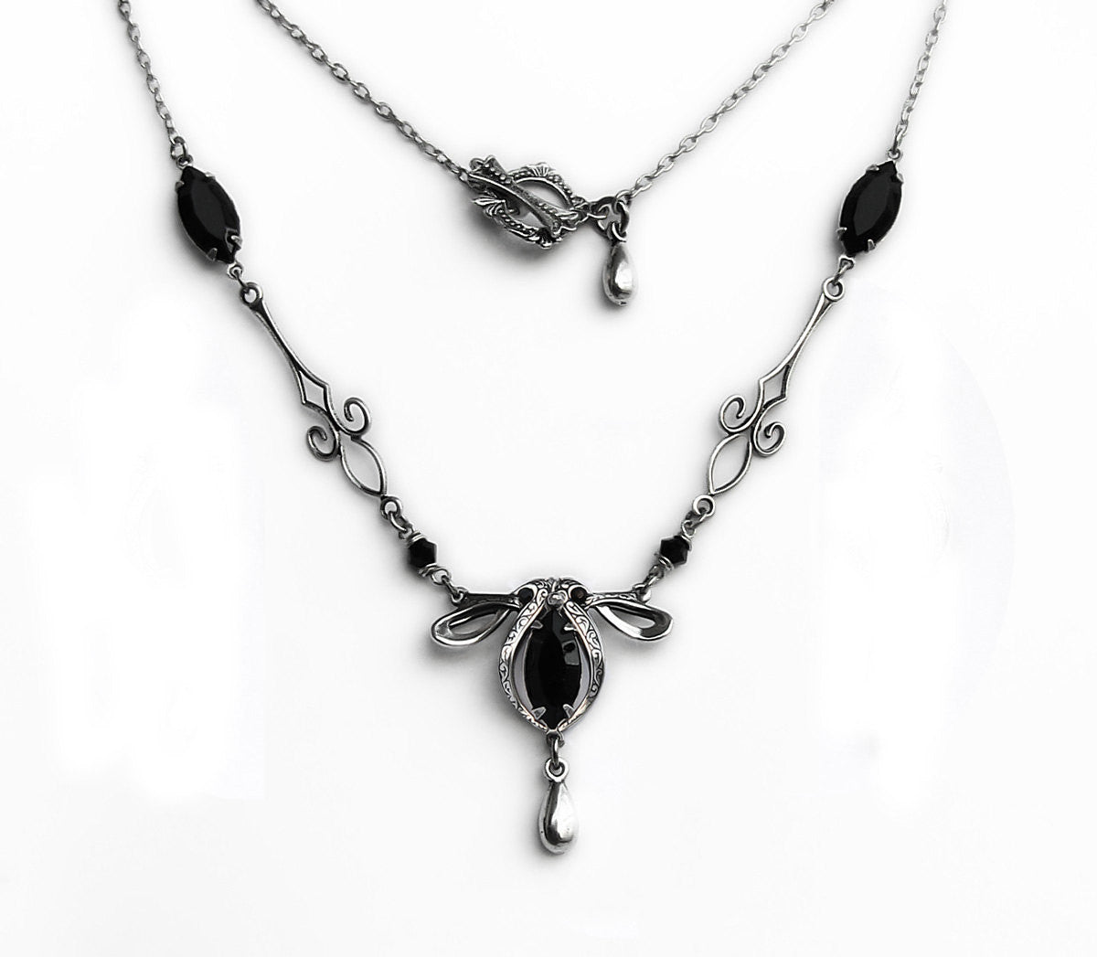 Silver Necklace with Black Swarovski Crystal - Aranwen's Jewelry
 - 1