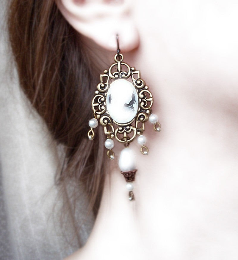 Brass Dangle Earrings with Cameo and White Pearls - Aranwen's Jewelry
 - 3